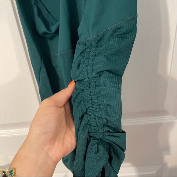 NWOT Fabletics Racerback tank - Picture 4 of 4